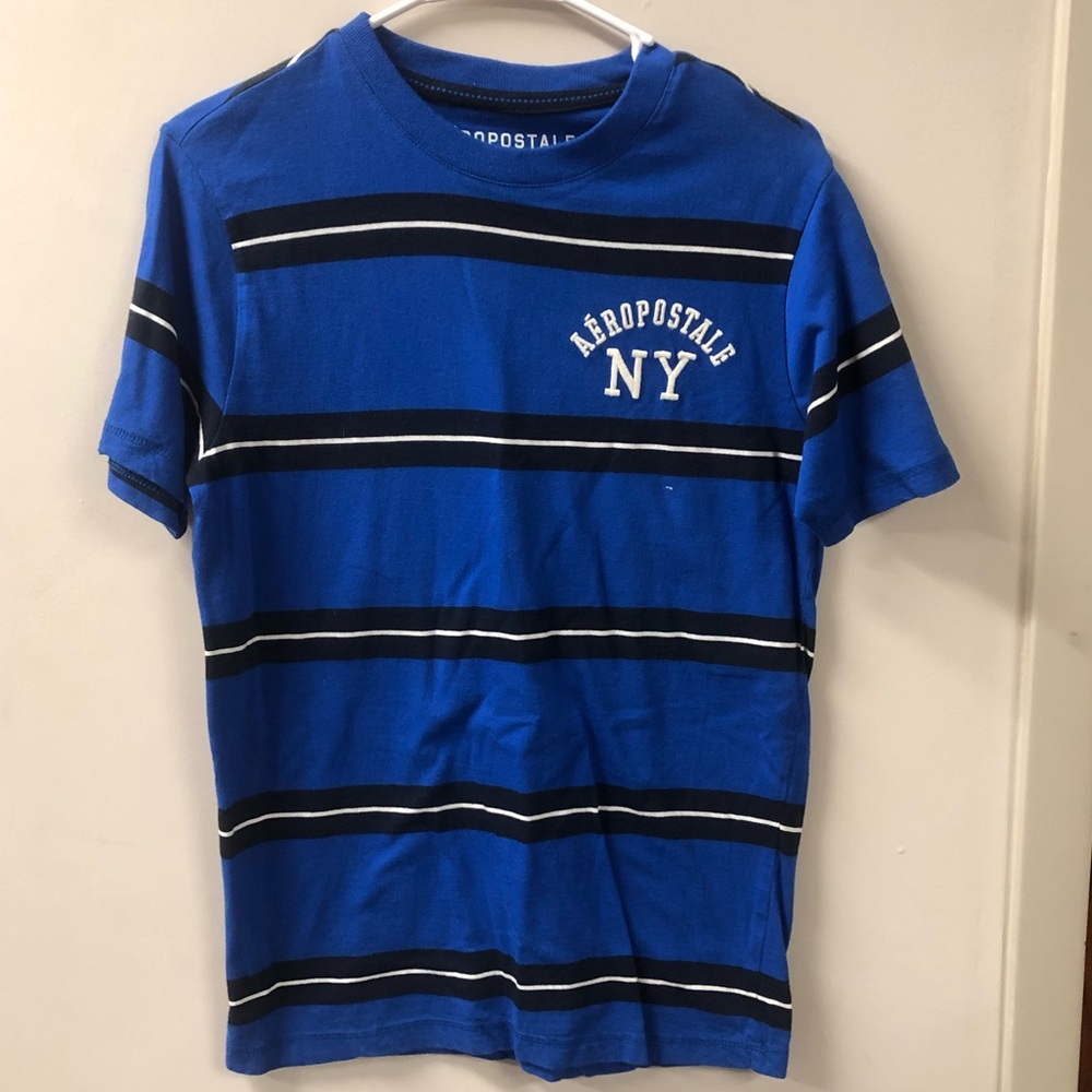 Blue Aeropostale t-shirt